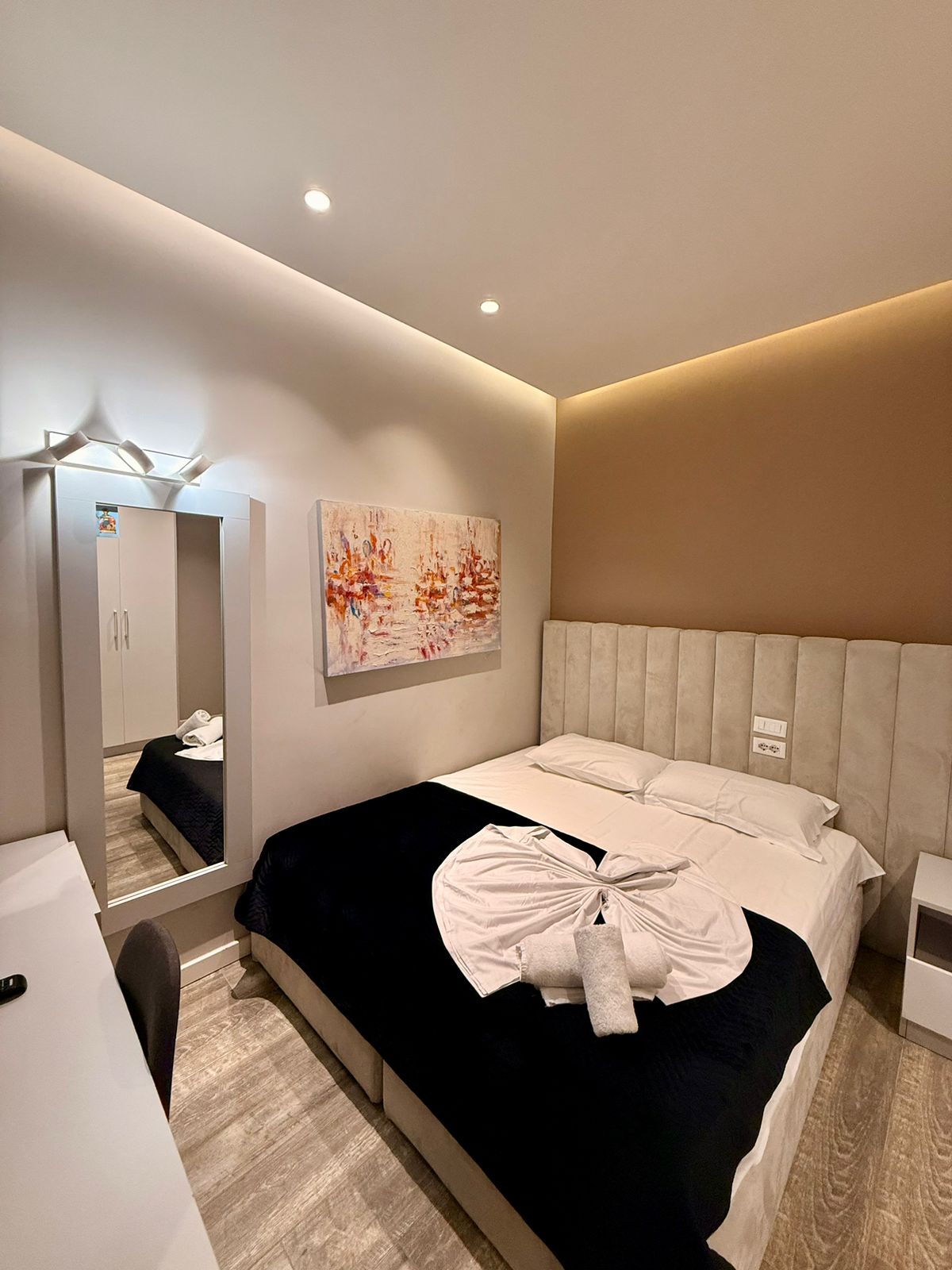 Premium Suite image 1